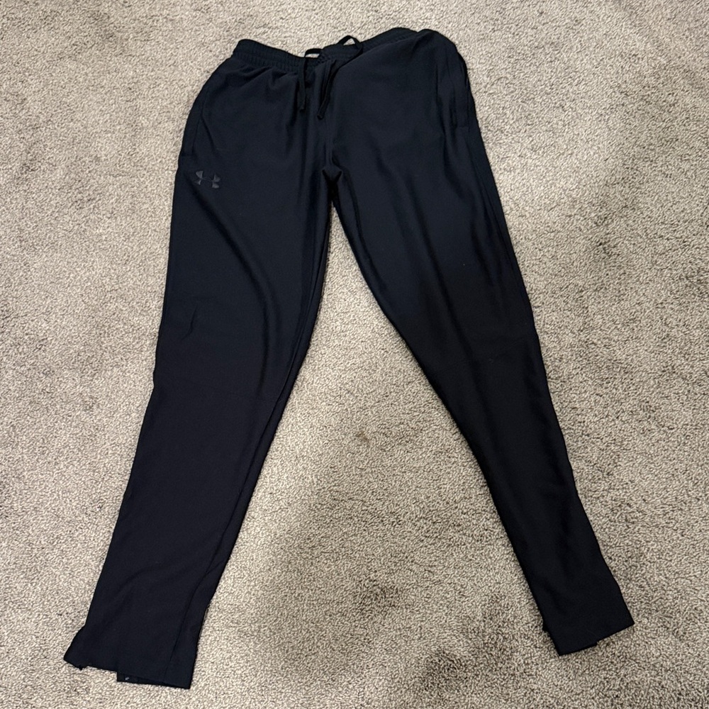 Under Armour Men's Dark Joggers